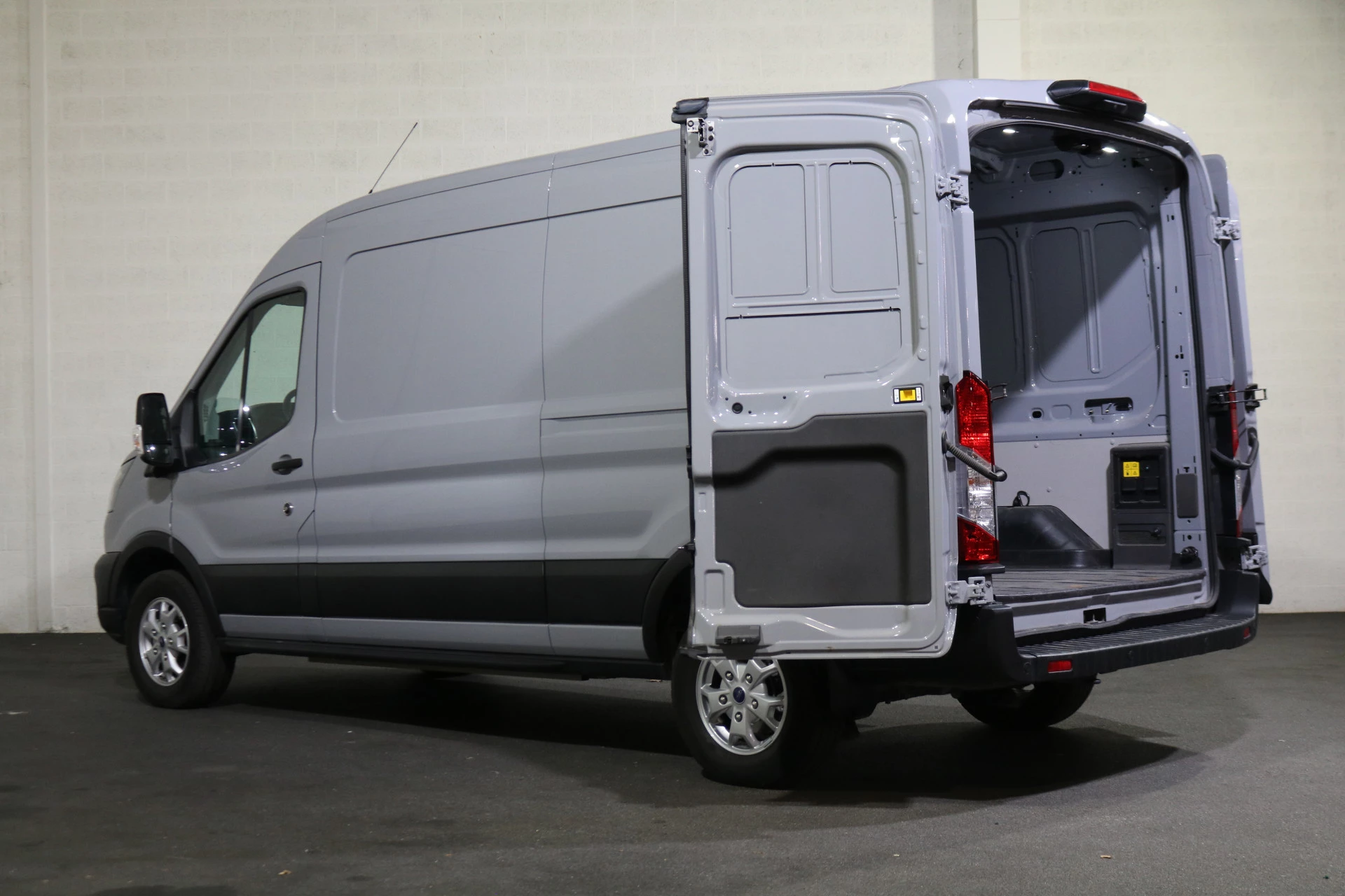 Hoofdafbeelding Ford E-Transit
