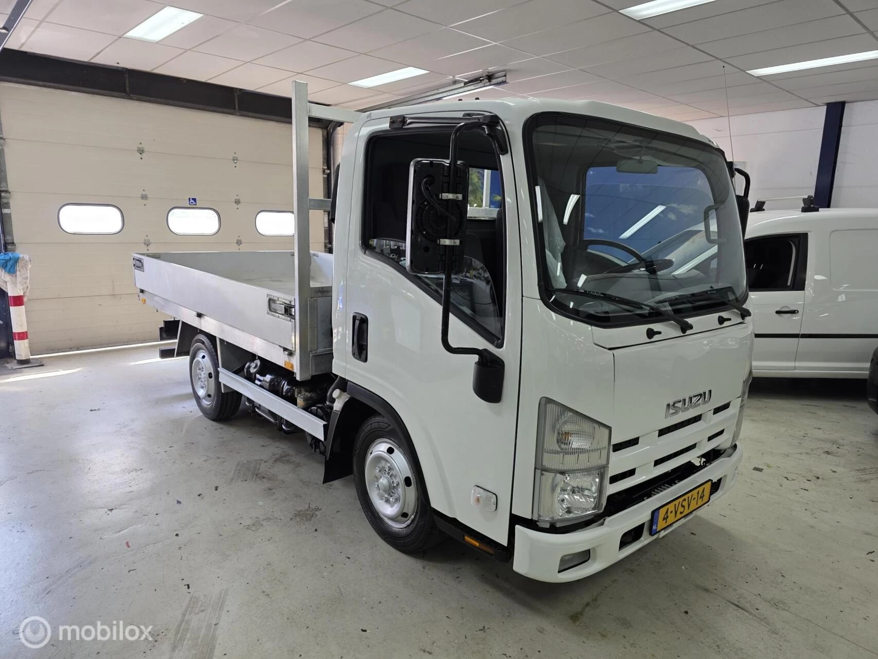 Hoofdafbeelding Isuzu N-Serie