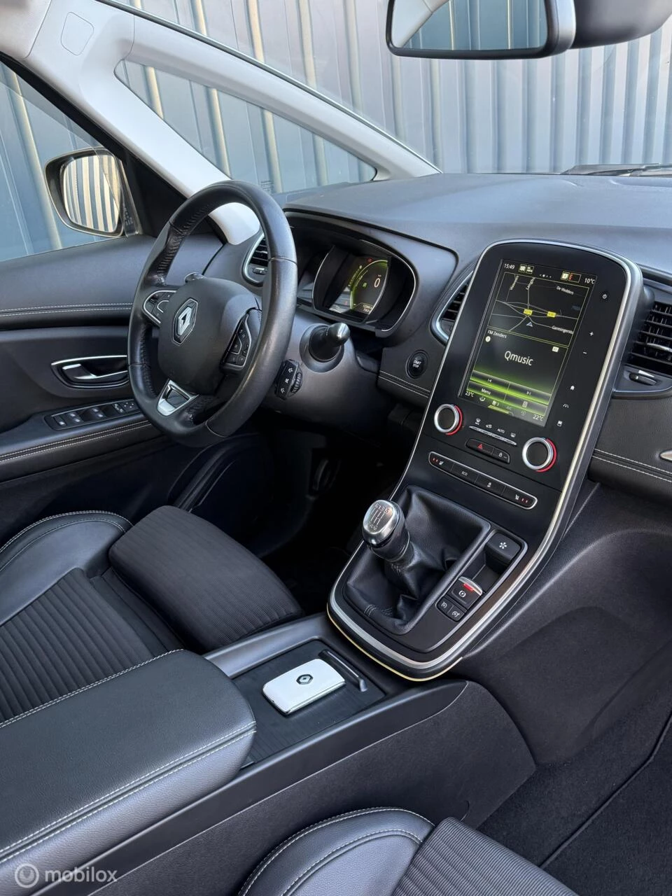 Hoofdafbeelding Renault dCi 110 Hybrid Assist Intens