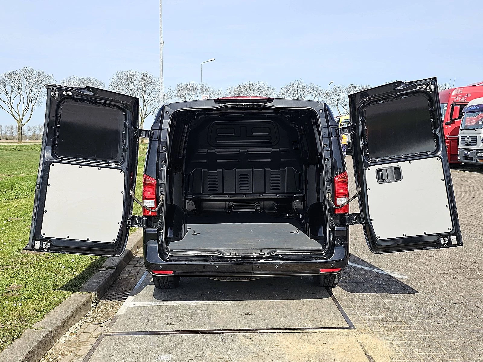 Hoofdafbeelding Mercedes-Benz eVito