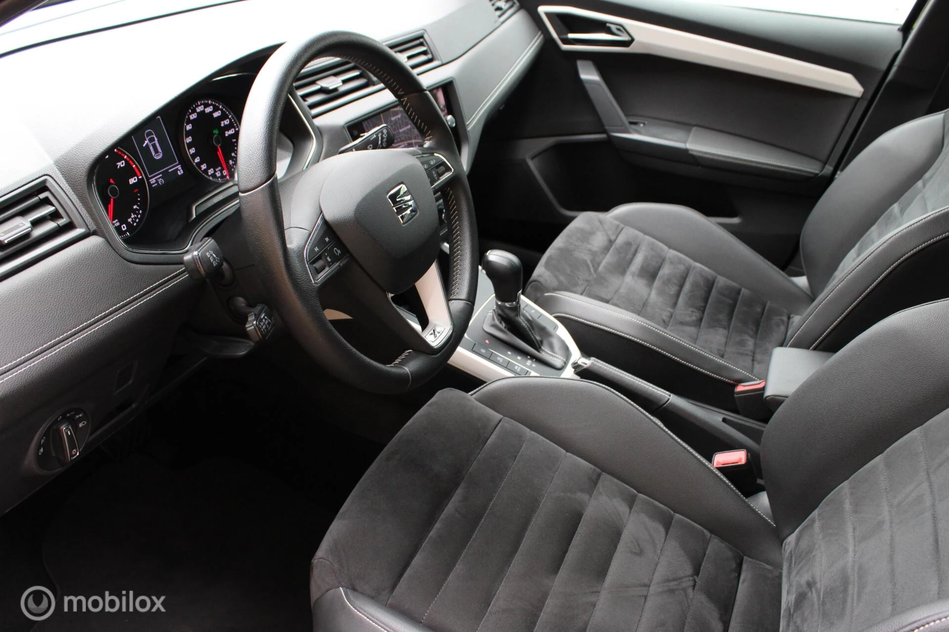 Hoofdafbeelding SEAT Arona