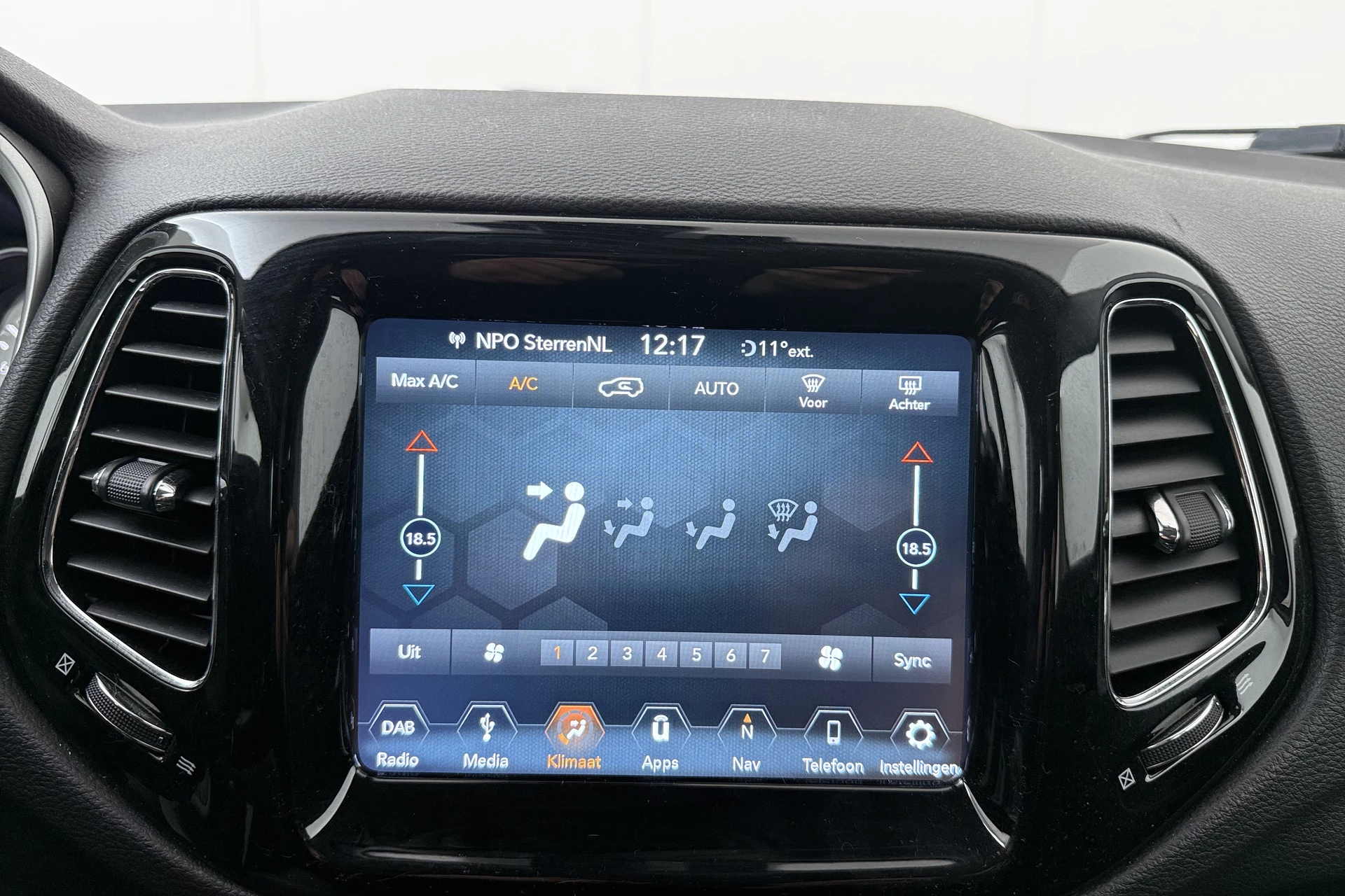 Hoofdafbeelding Jeep Compass