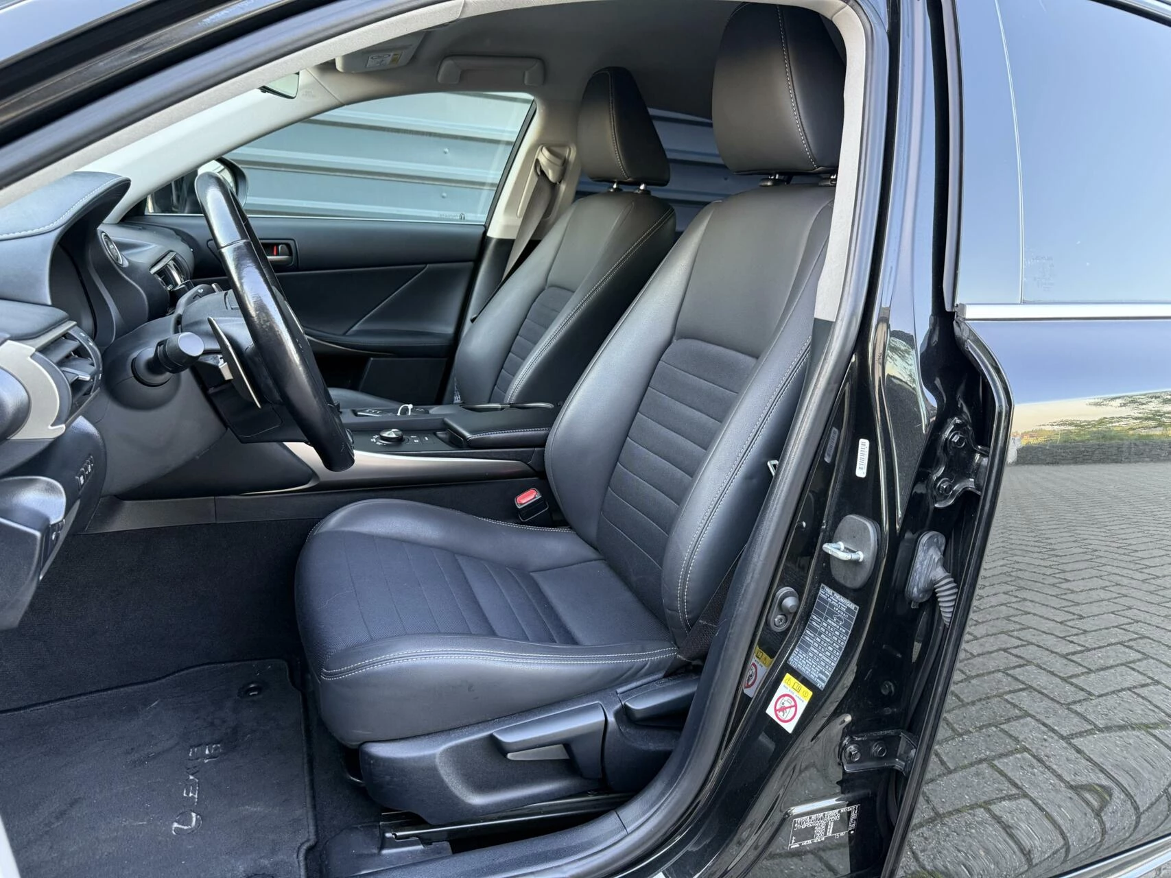 Hoofdafbeelding Lexus IS