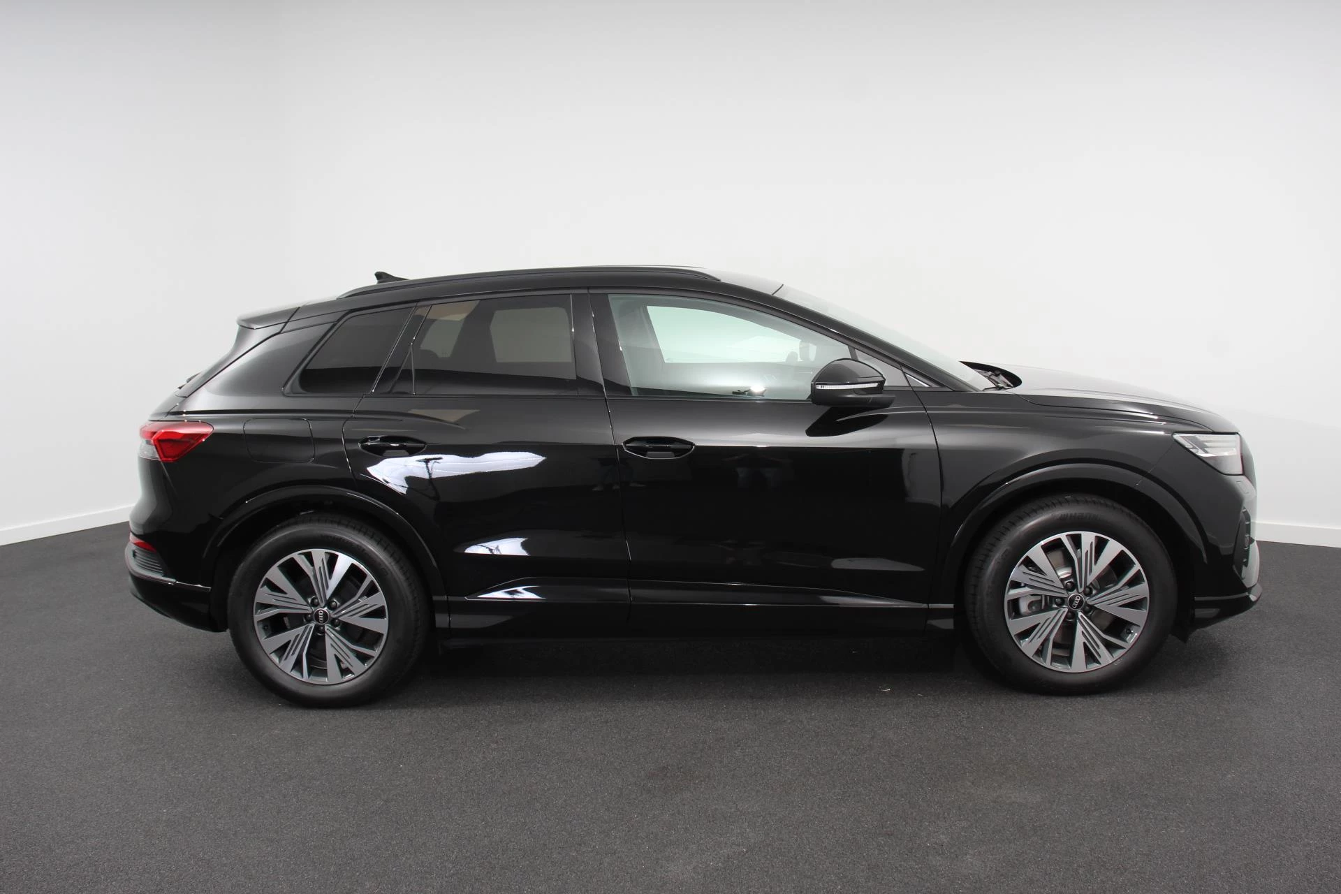 Hoofdafbeelding Audi Q4 e-tron