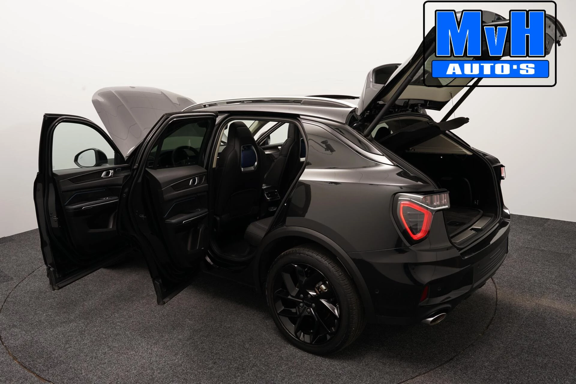 Hoofdafbeelding Lynk & Co 01