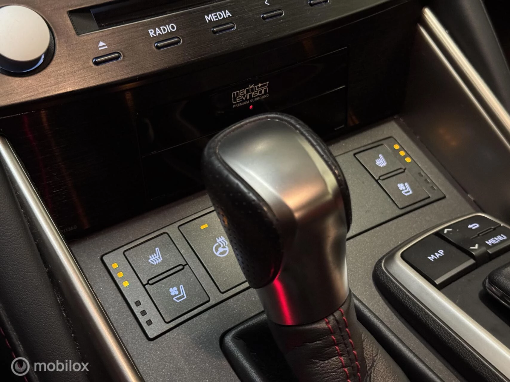 Hoofdafbeelding Lexus IS