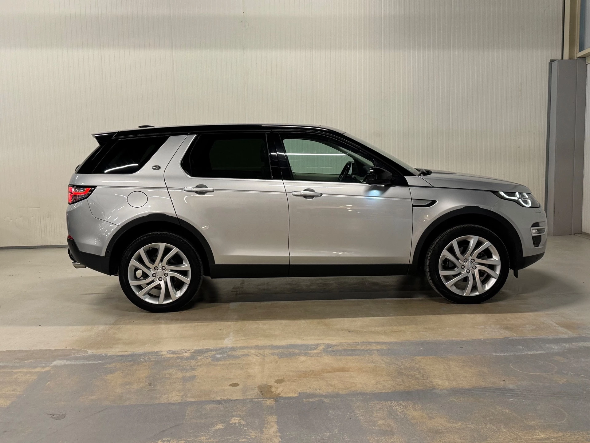 Hoofdafbeelding Land Rover Discovery Sport