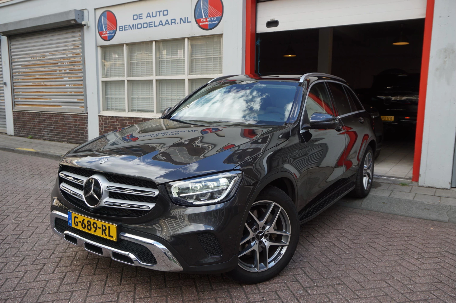 Hoofdafbeelding Mercedes-Benz GLC