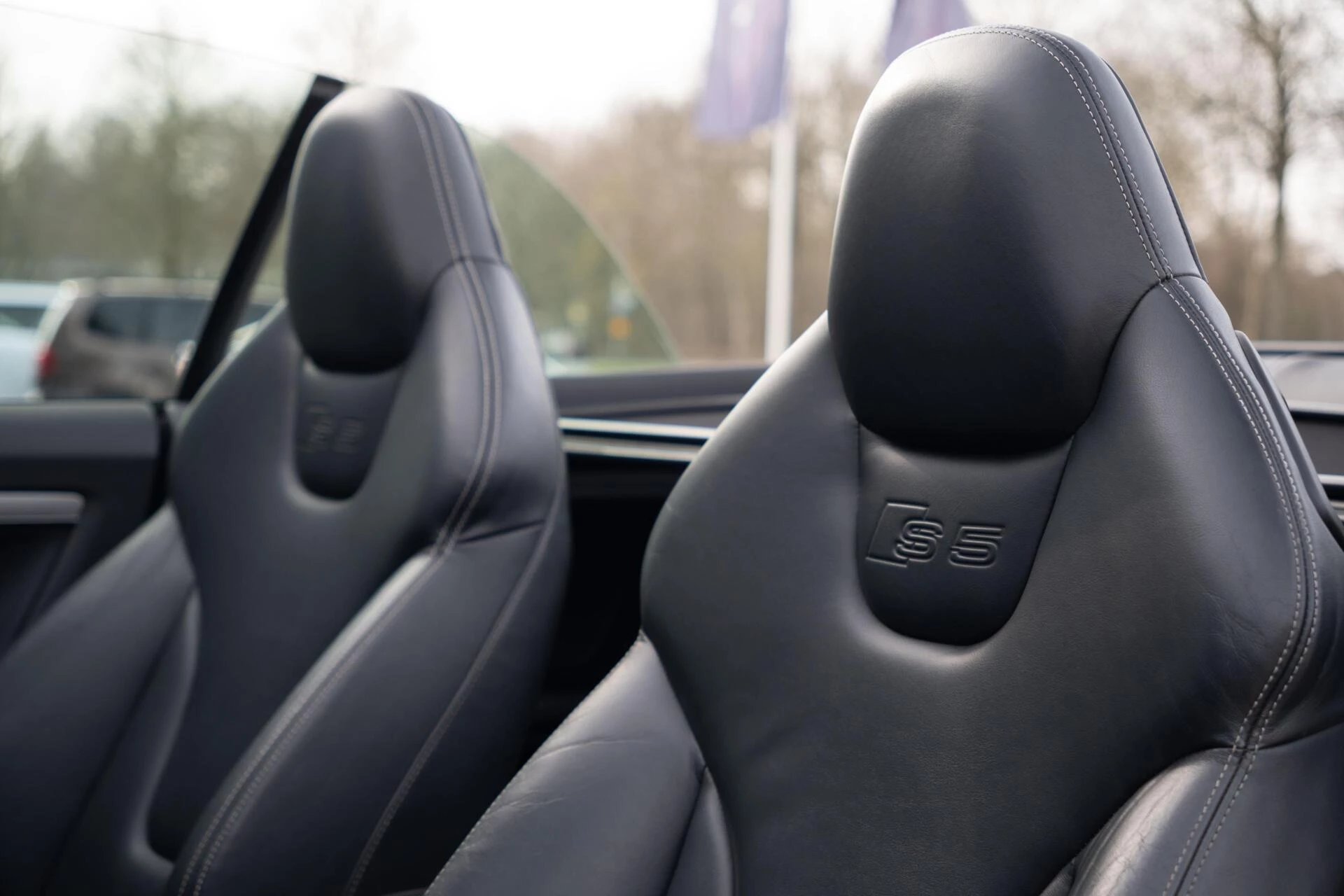 Hoofdafbeelding Audi S5