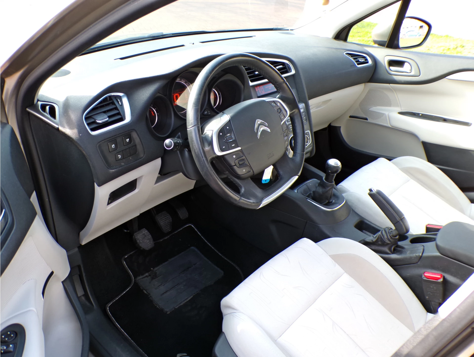 Hoofdafbeelding Citroën C4