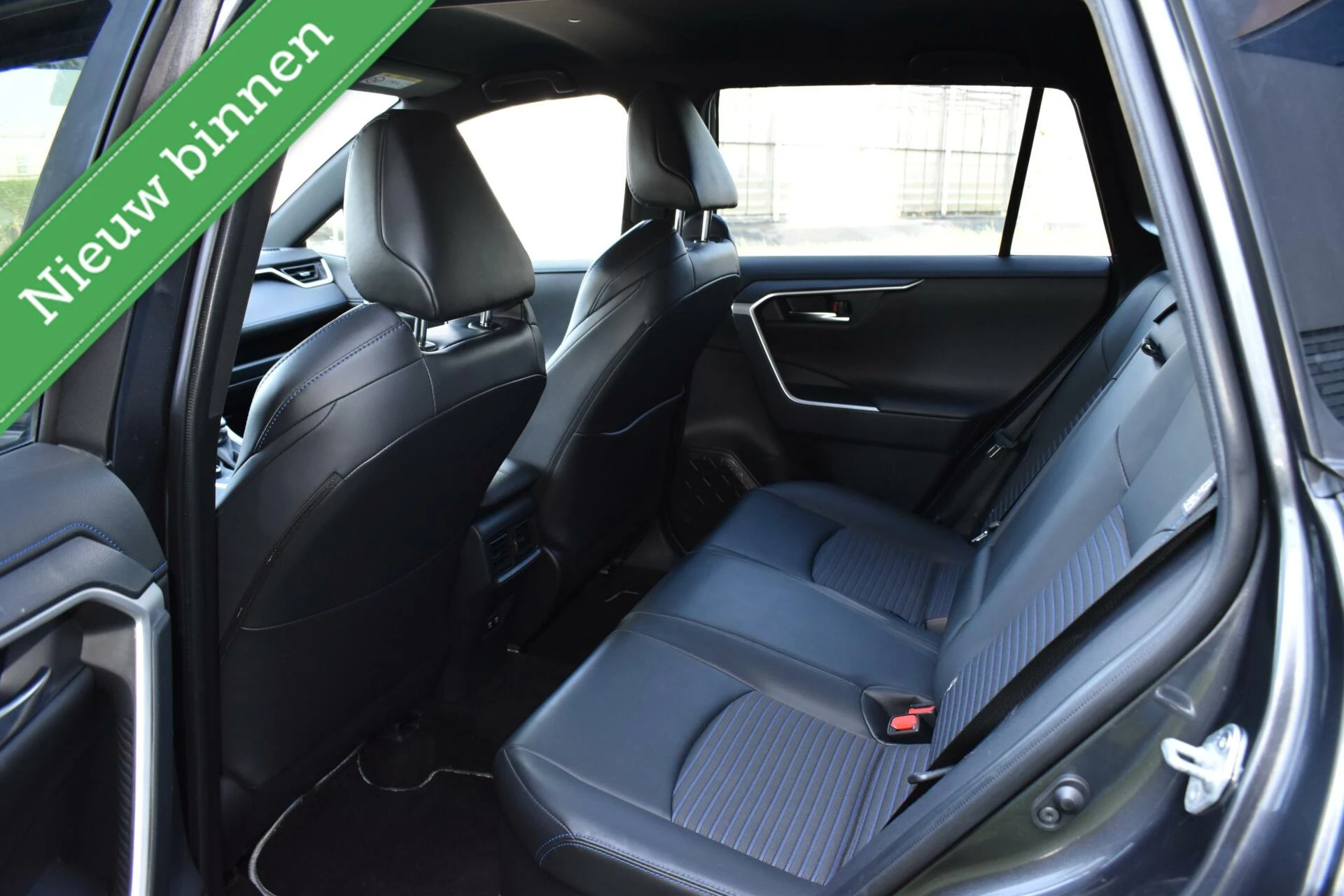 Hoofdafbeelding Toyota RAV4