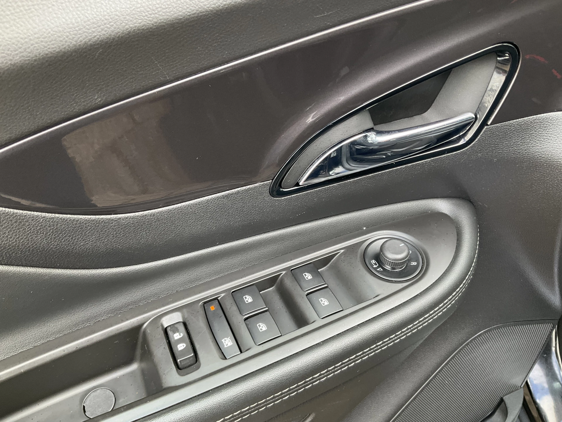 Hoofdafbeelding Opel Mokka X