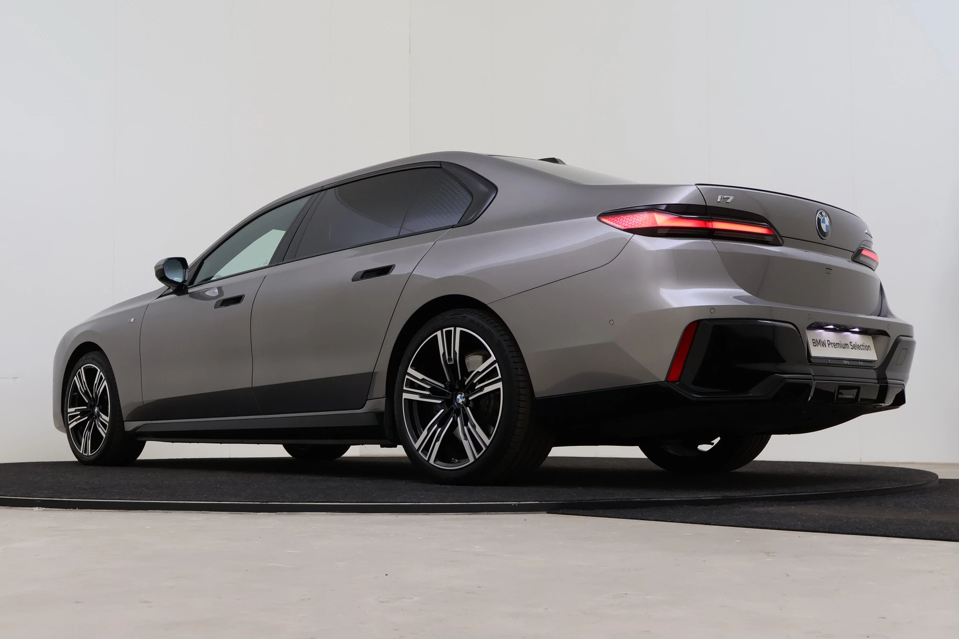 Hoofdafbeelding BMW i7