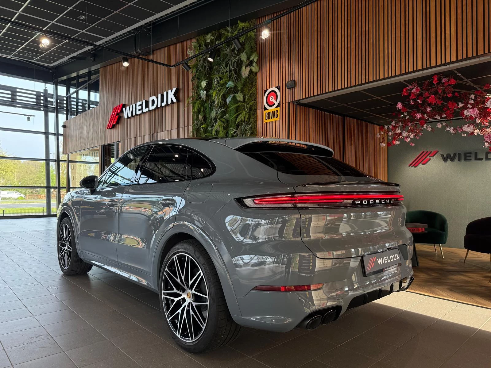 Hoofdafbeelding Porsche Cayenne