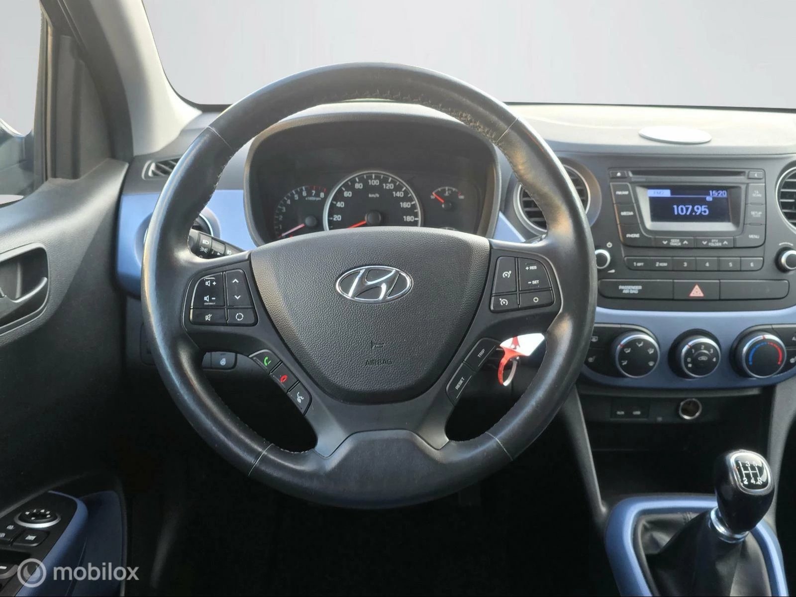 Hoofdafbeelding Hyundai i10