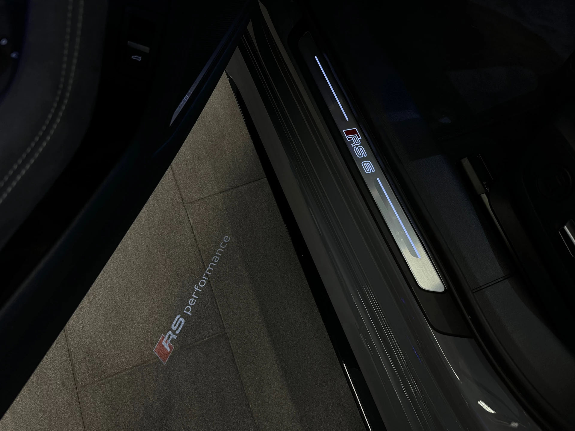 Hoofdafbeelding Audi RS6