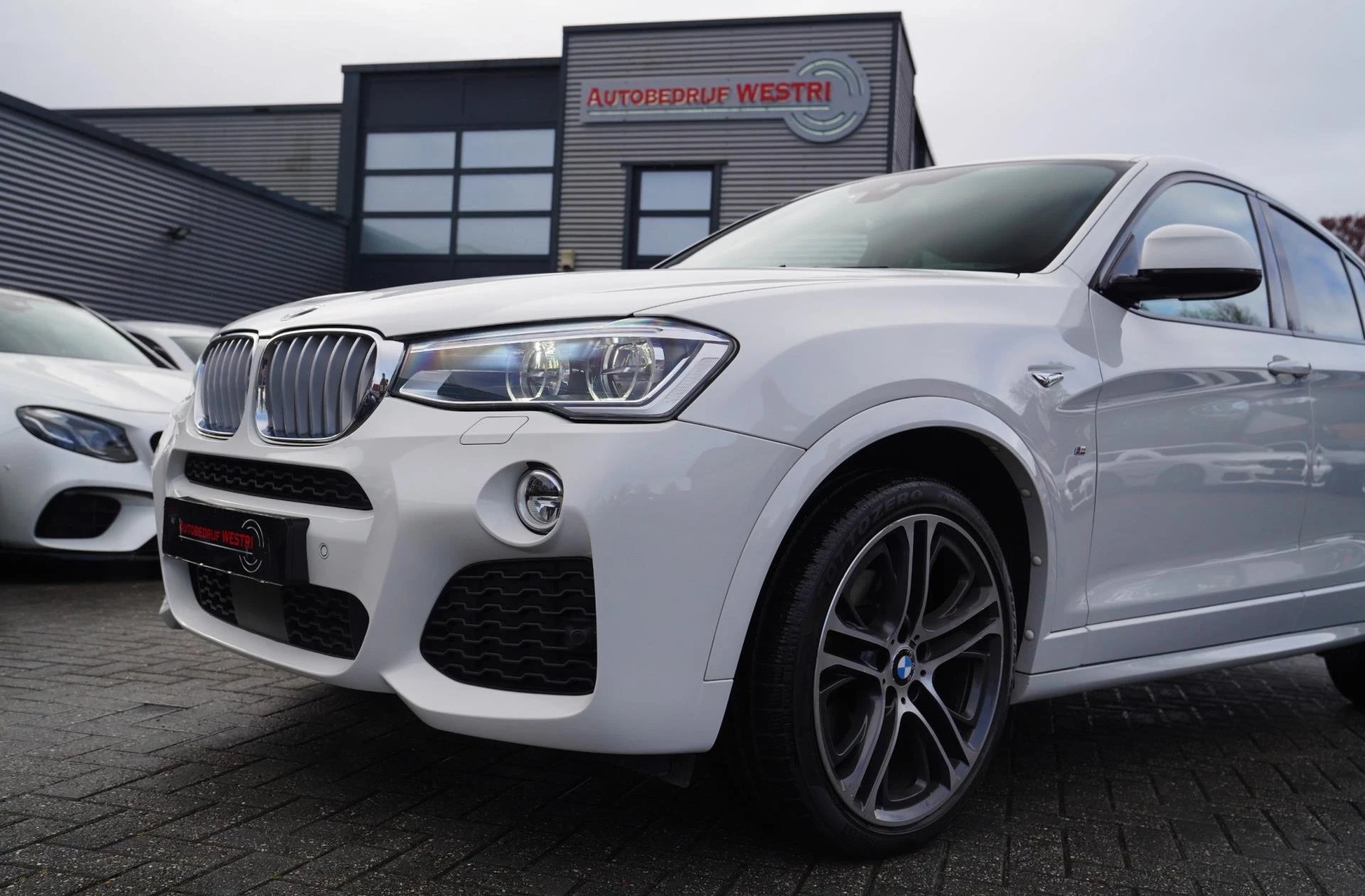 Hoofdafbeelding BMW X4