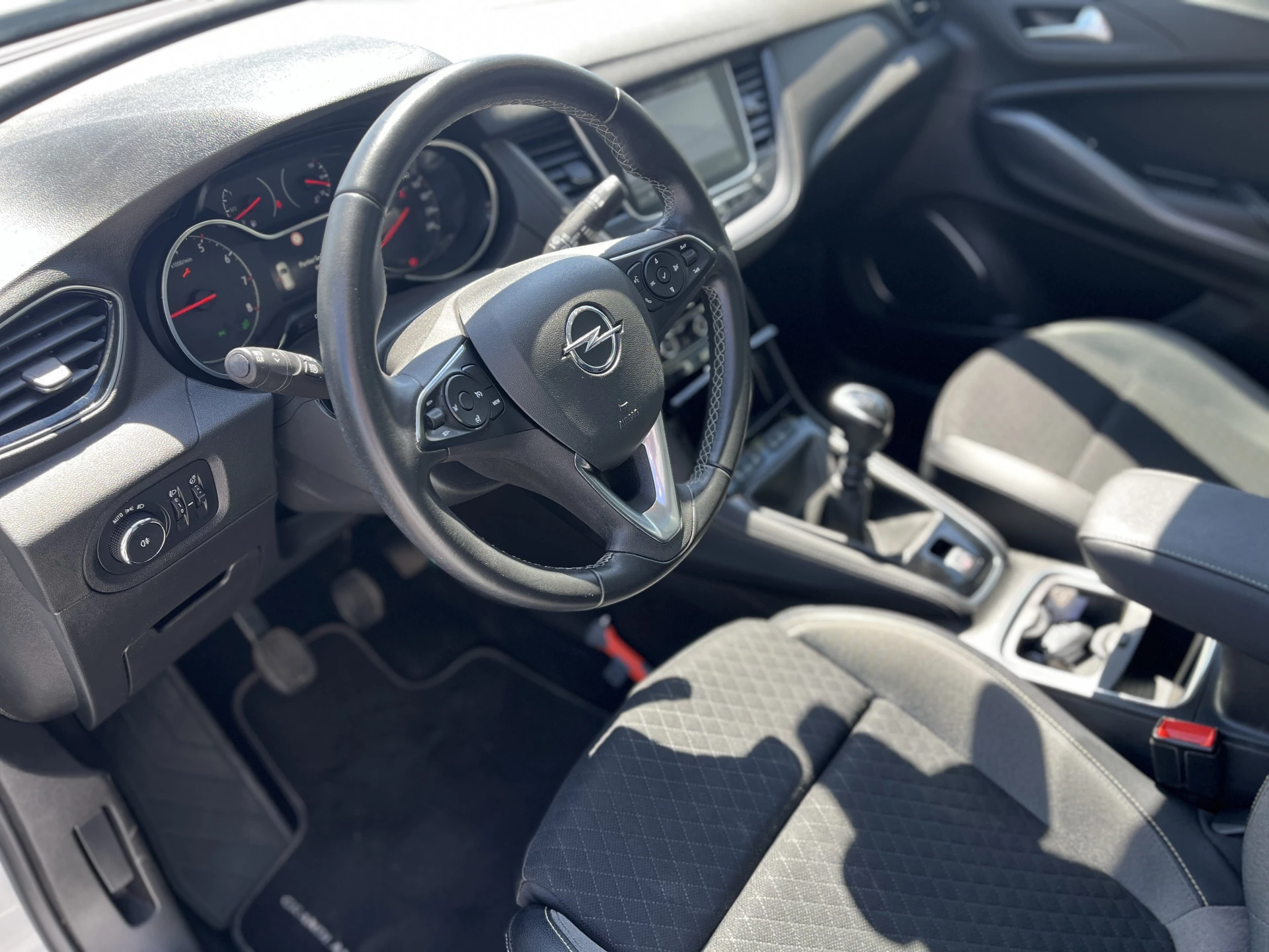 Hoofdafbeelding Opel Grandland X