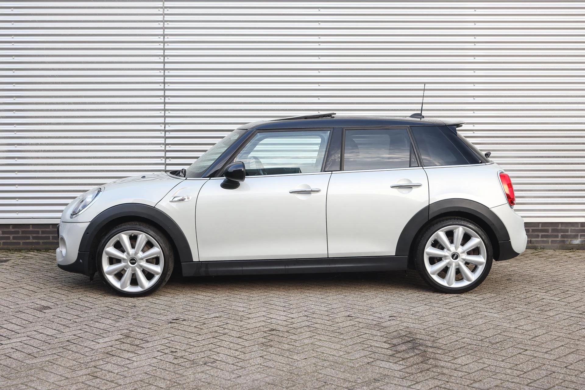 Hoofdafbeelding MINI Cooper S