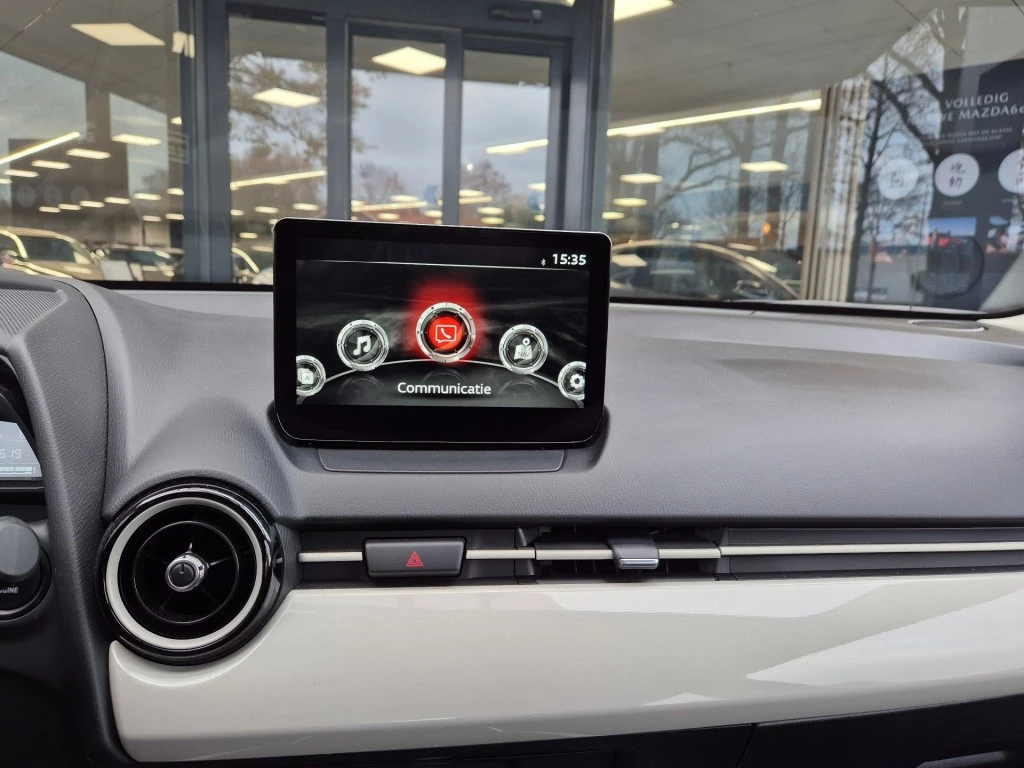 Hoofdafbeelding Mazda 2