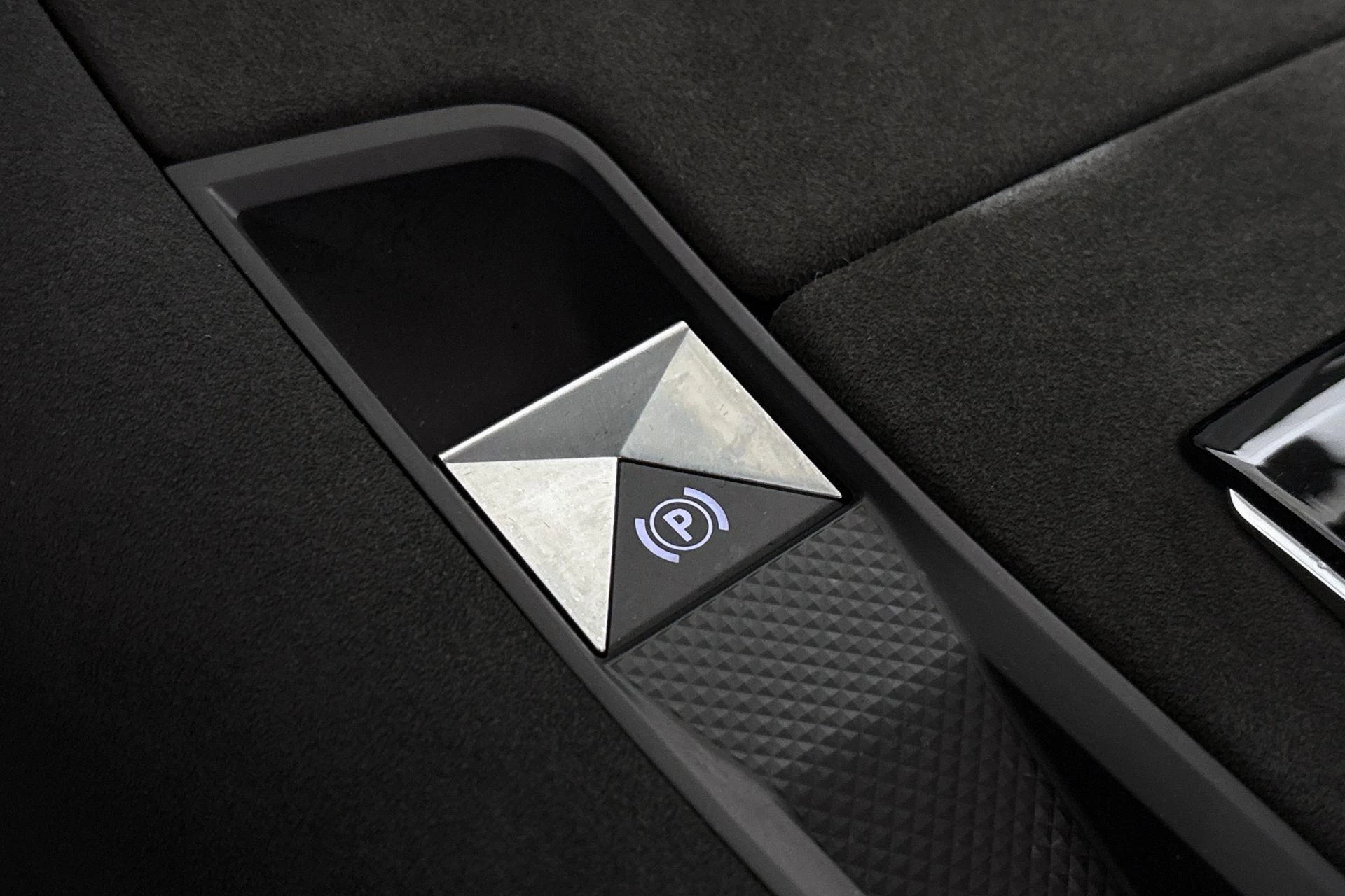 Hoofdafbeelding DS DS 7