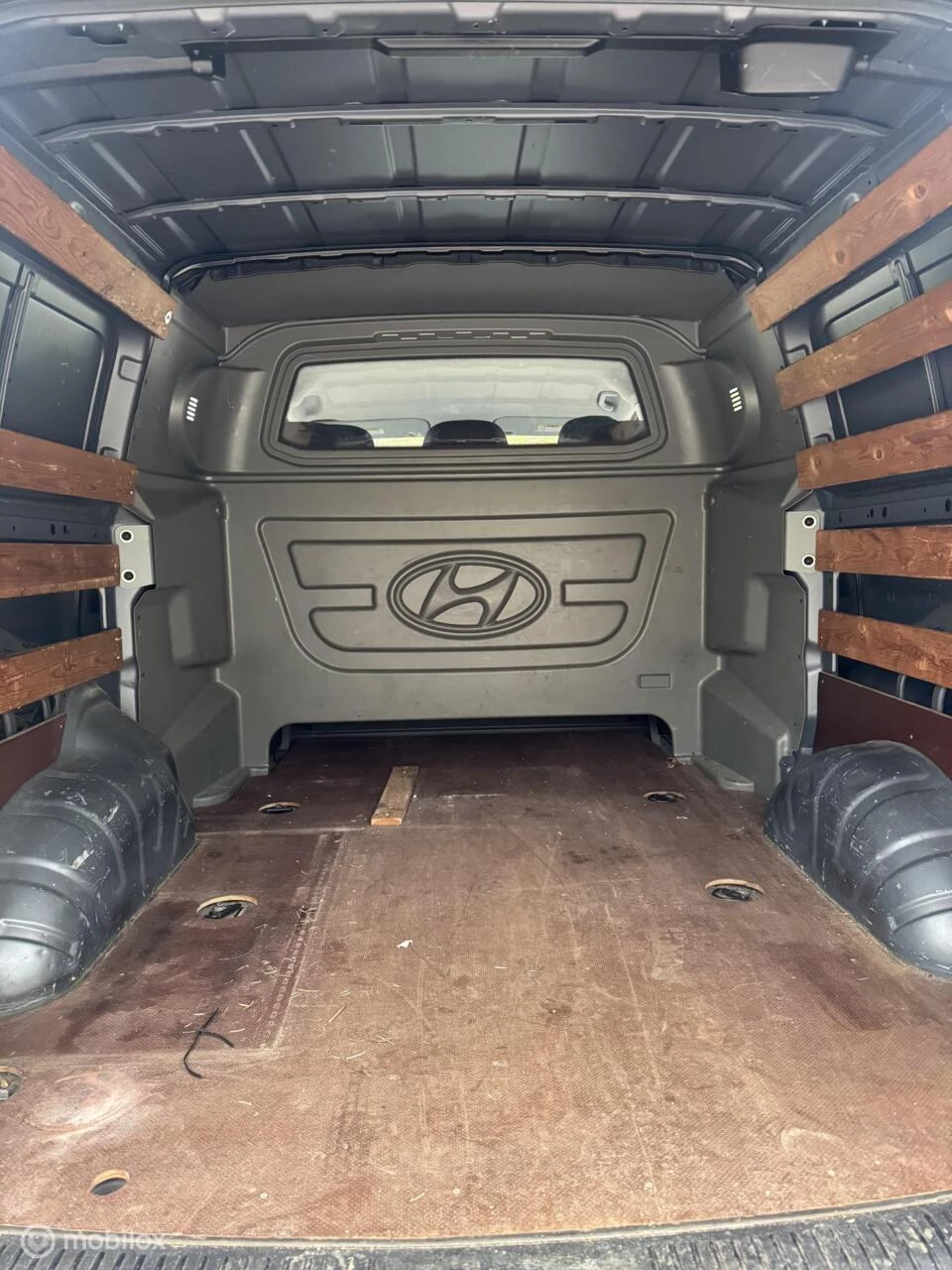Hoofdafbeelding Hyundai H300