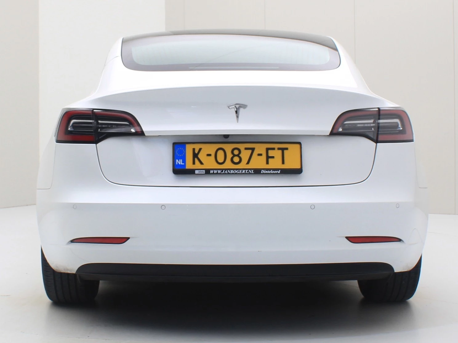 Hoofdafbeelding Tesla Model 3