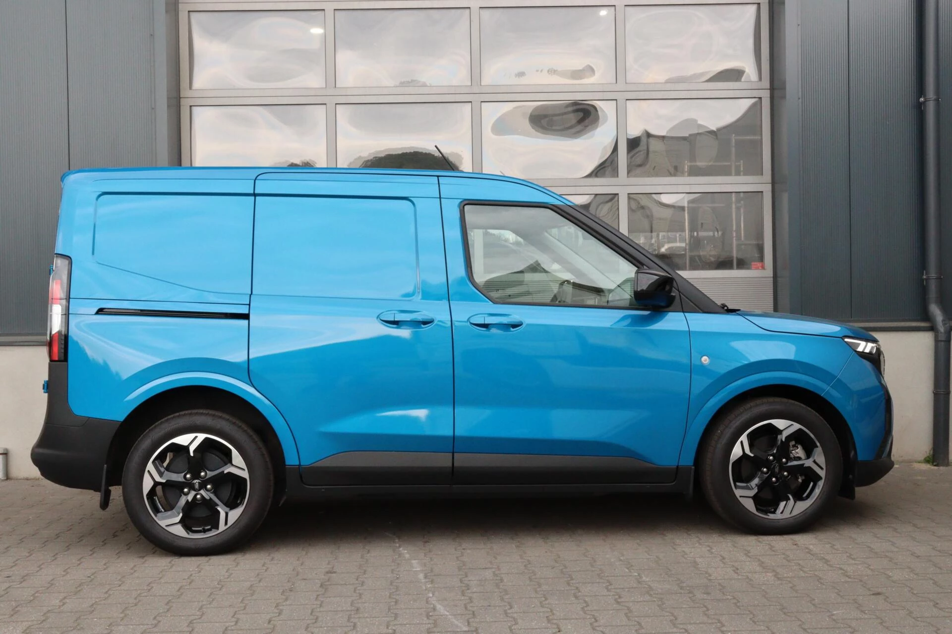 Hoofdafbeelding Ford E-Transit