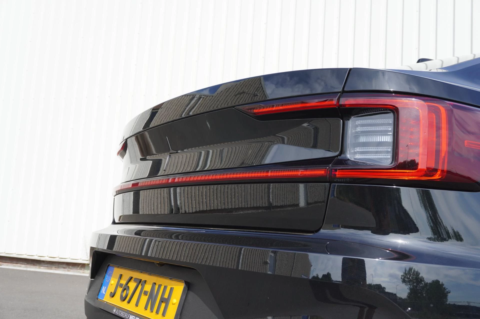 Hoofdafbeelding Polestar 2