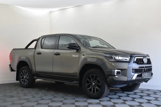 Toyota Hilux 2.8 D-4D 204PK DC INVINCIBLE AUTOMAAT