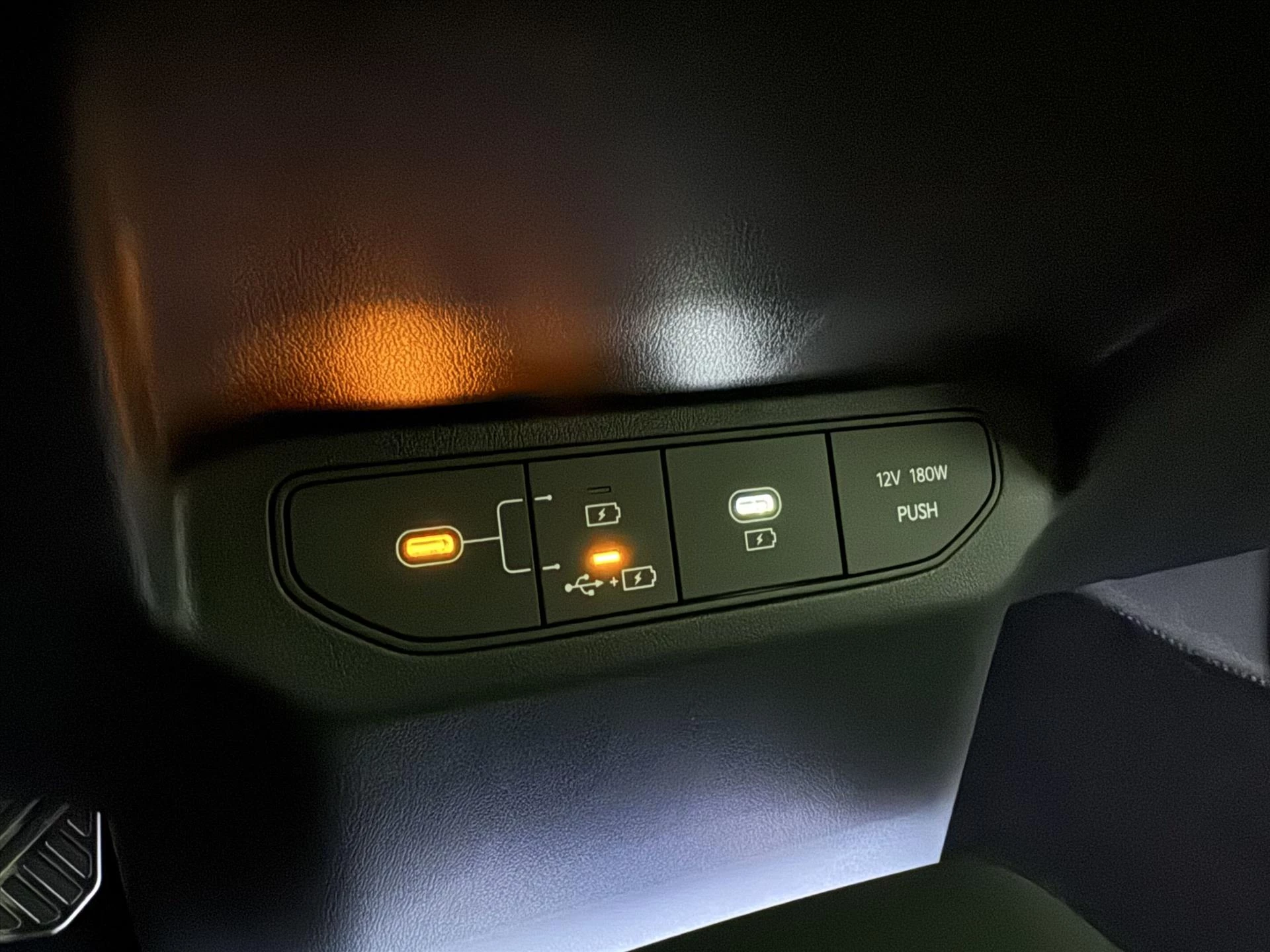 Hoofdafbeelding Kia EV3