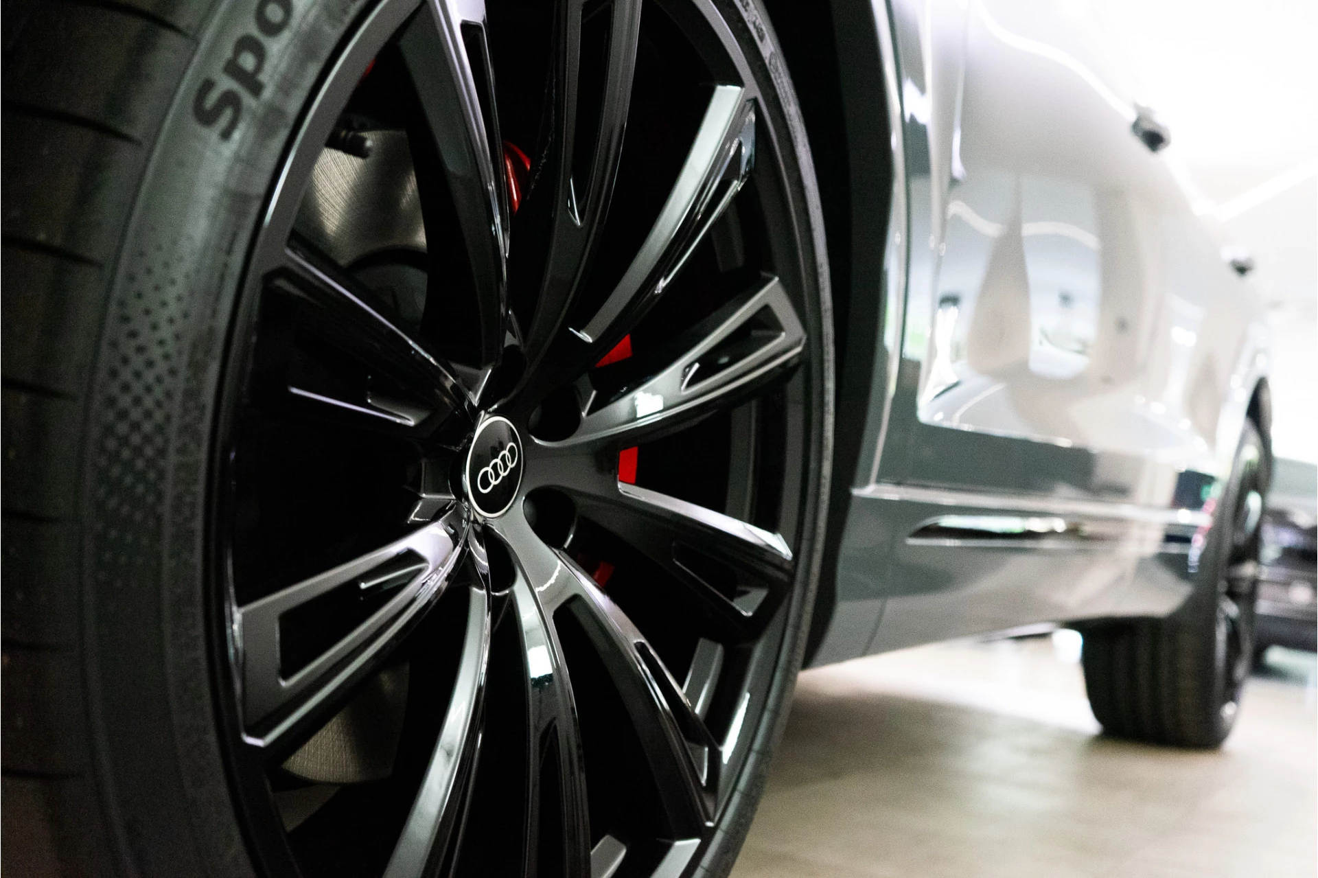 Hoofdafbeelding Audi Q8