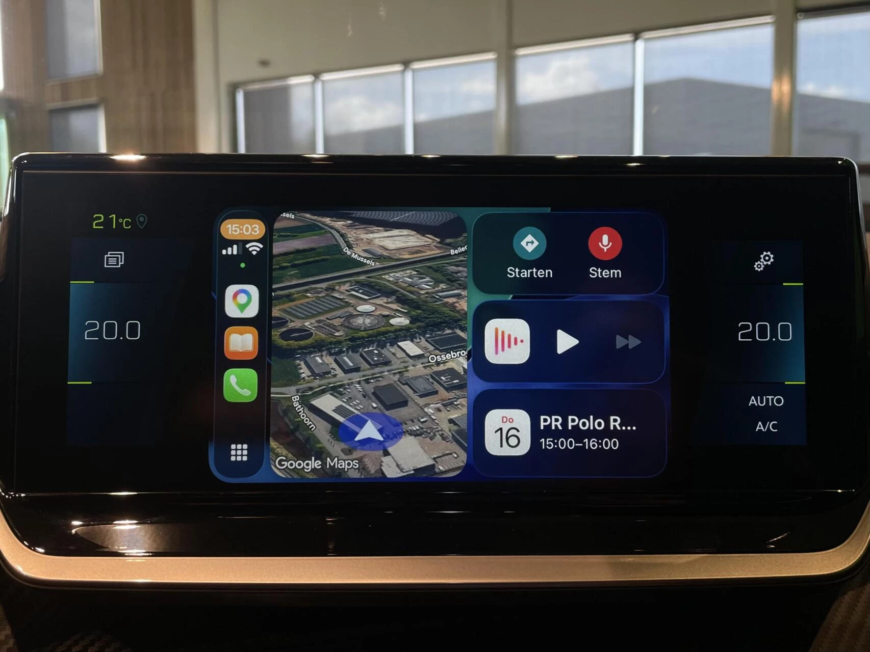 Hoofdafbeelding Peugeot e-2008