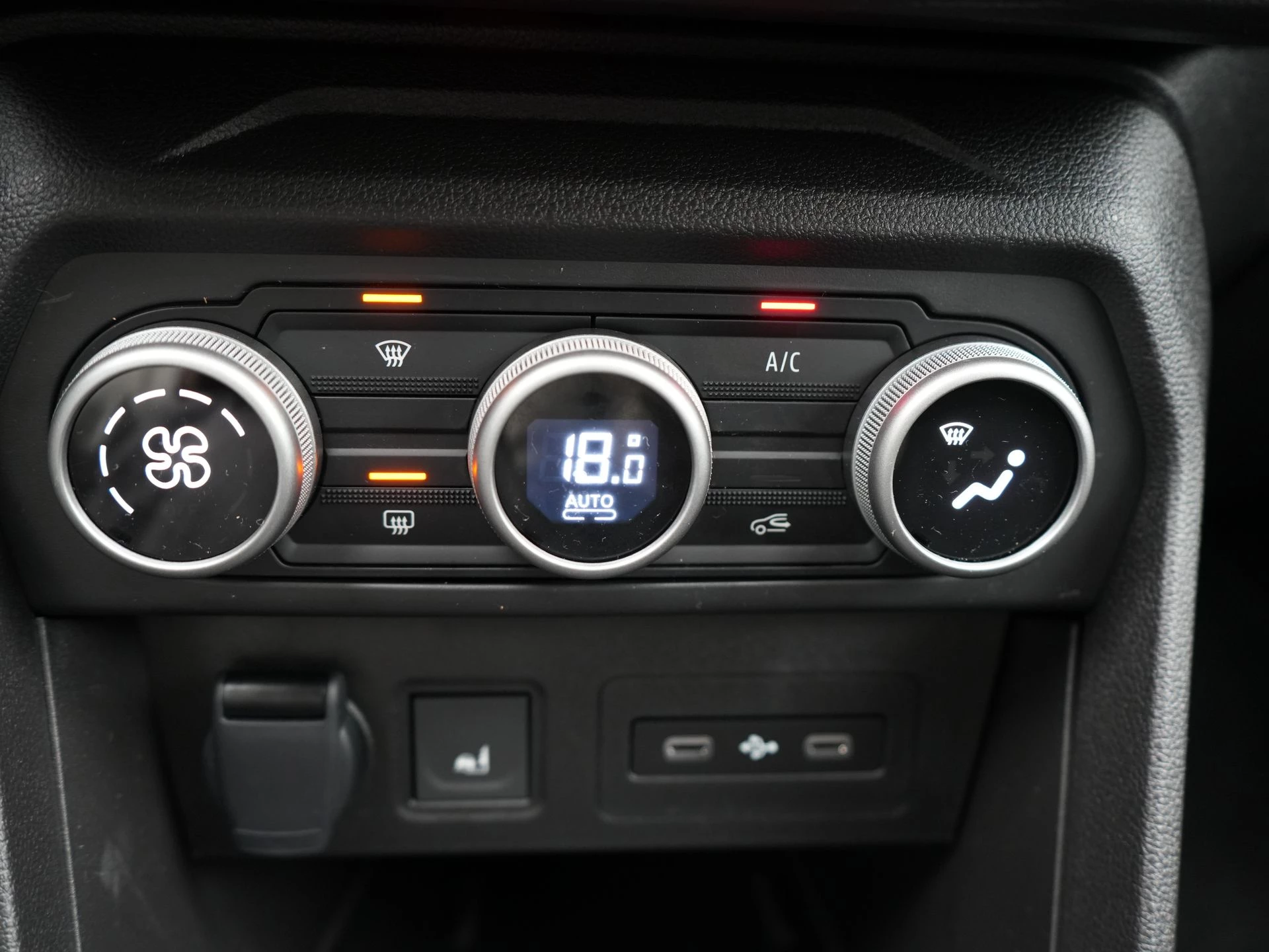 Hoofdafbeelding Dacia Jogger