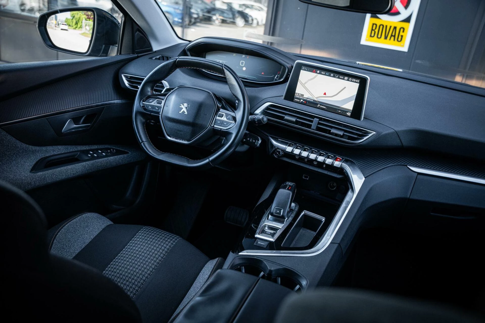 Hoofdafbeelding Peugeot 5008