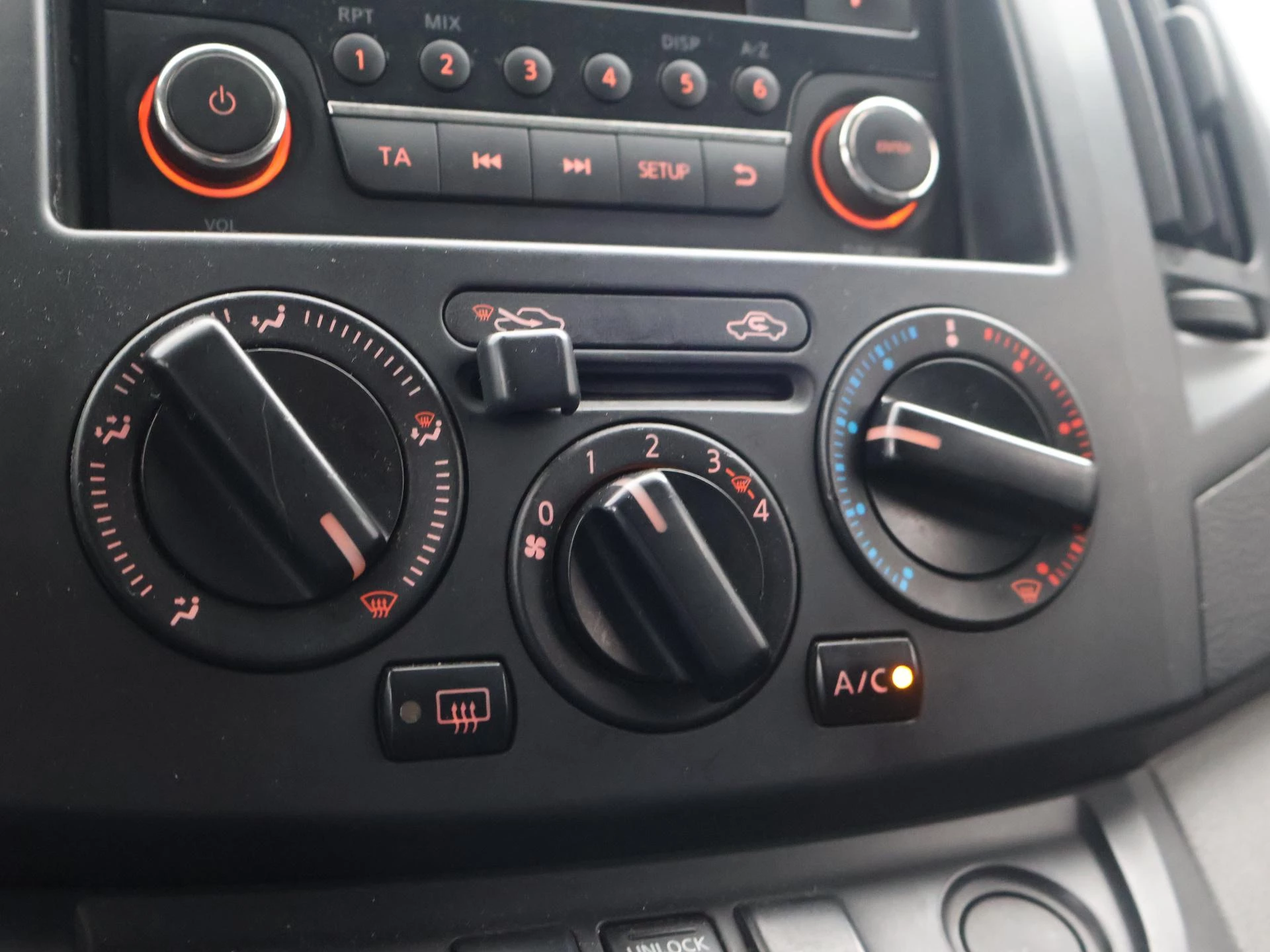 Hoofdafbeelding Nissan NV200