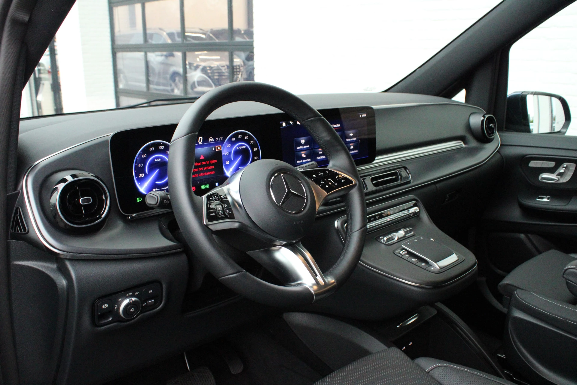 Hoofdafbeelding Mercedes-Benz EQV