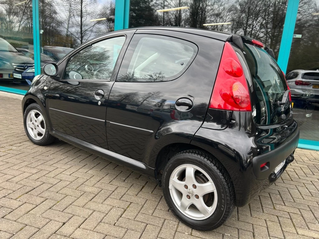 Hoofdafbeelding Peugeot 107