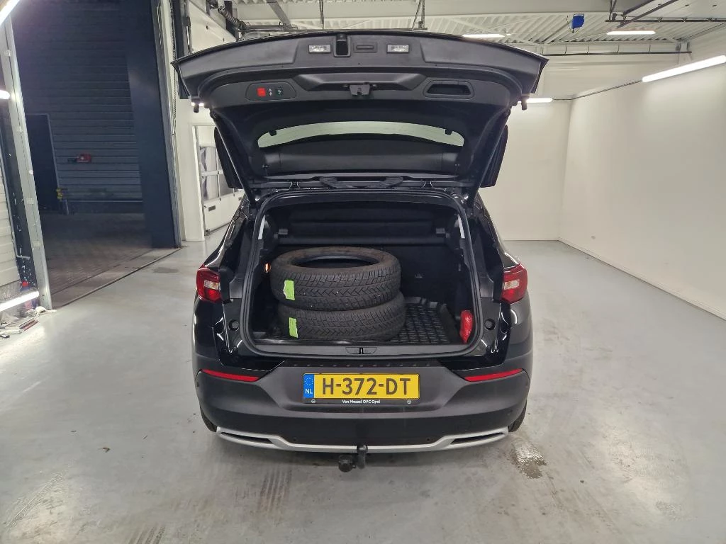 Hoofdafbeelding Opel Grandland X