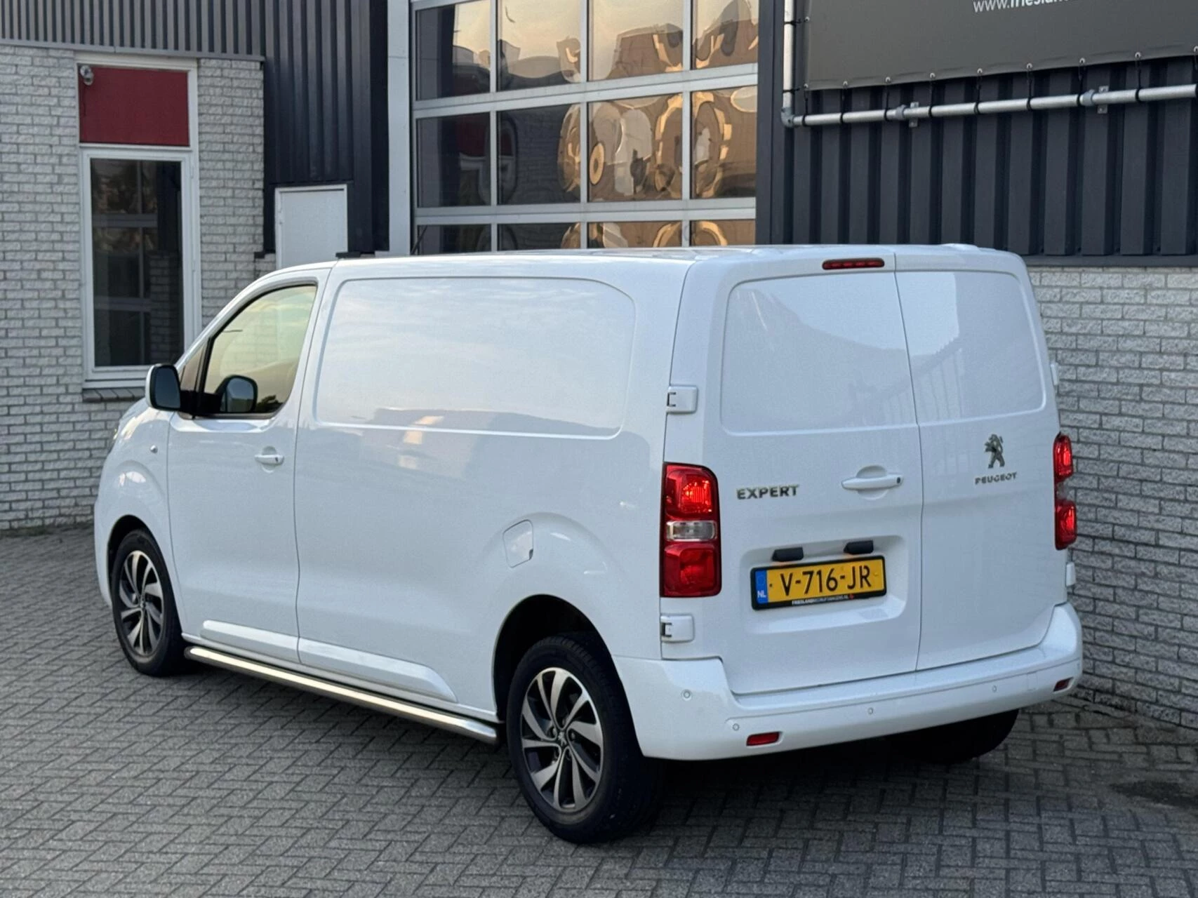 Hoofdafbeelding Peugeot Expert