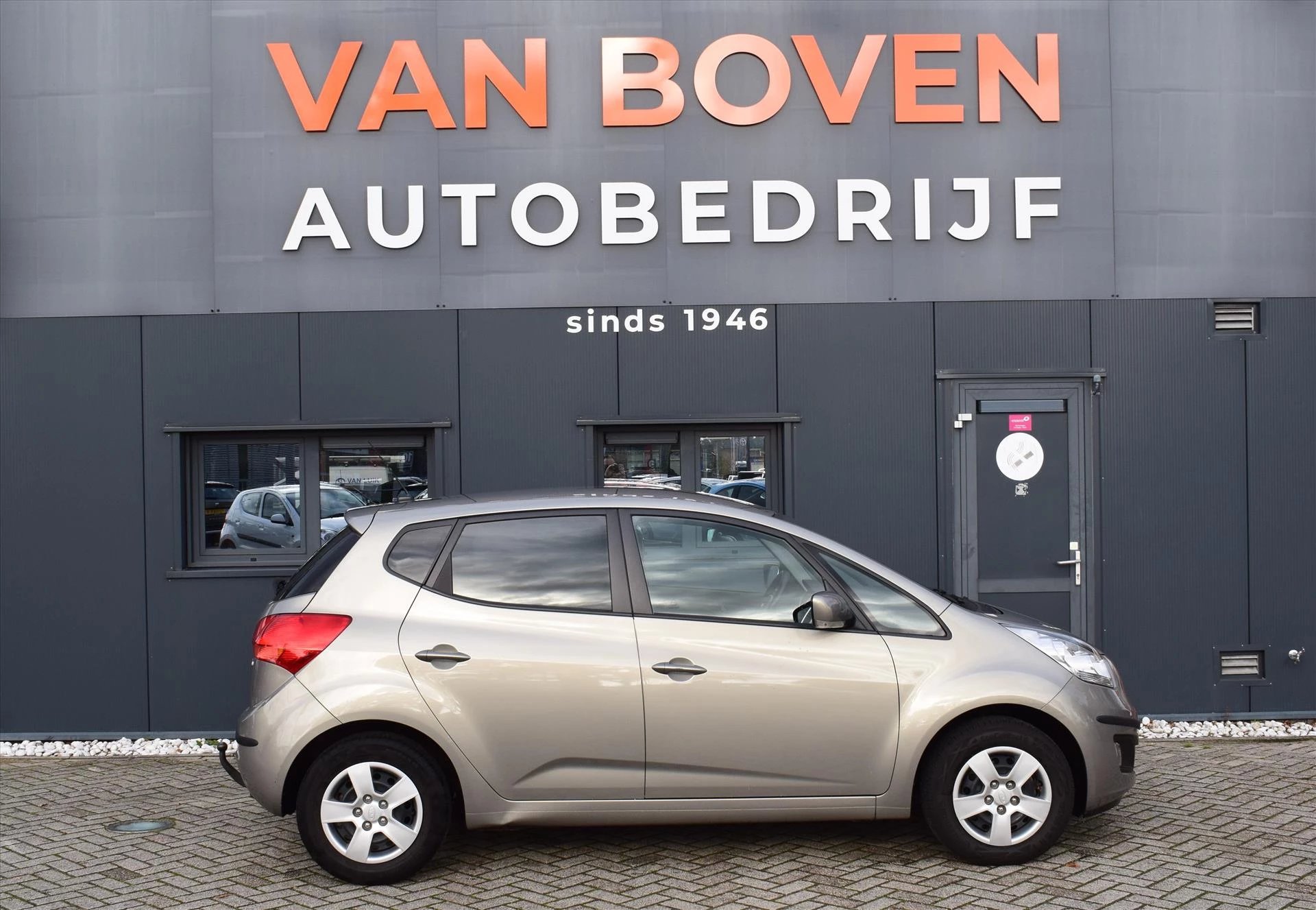 Hoofdafbeelding Kia Venga