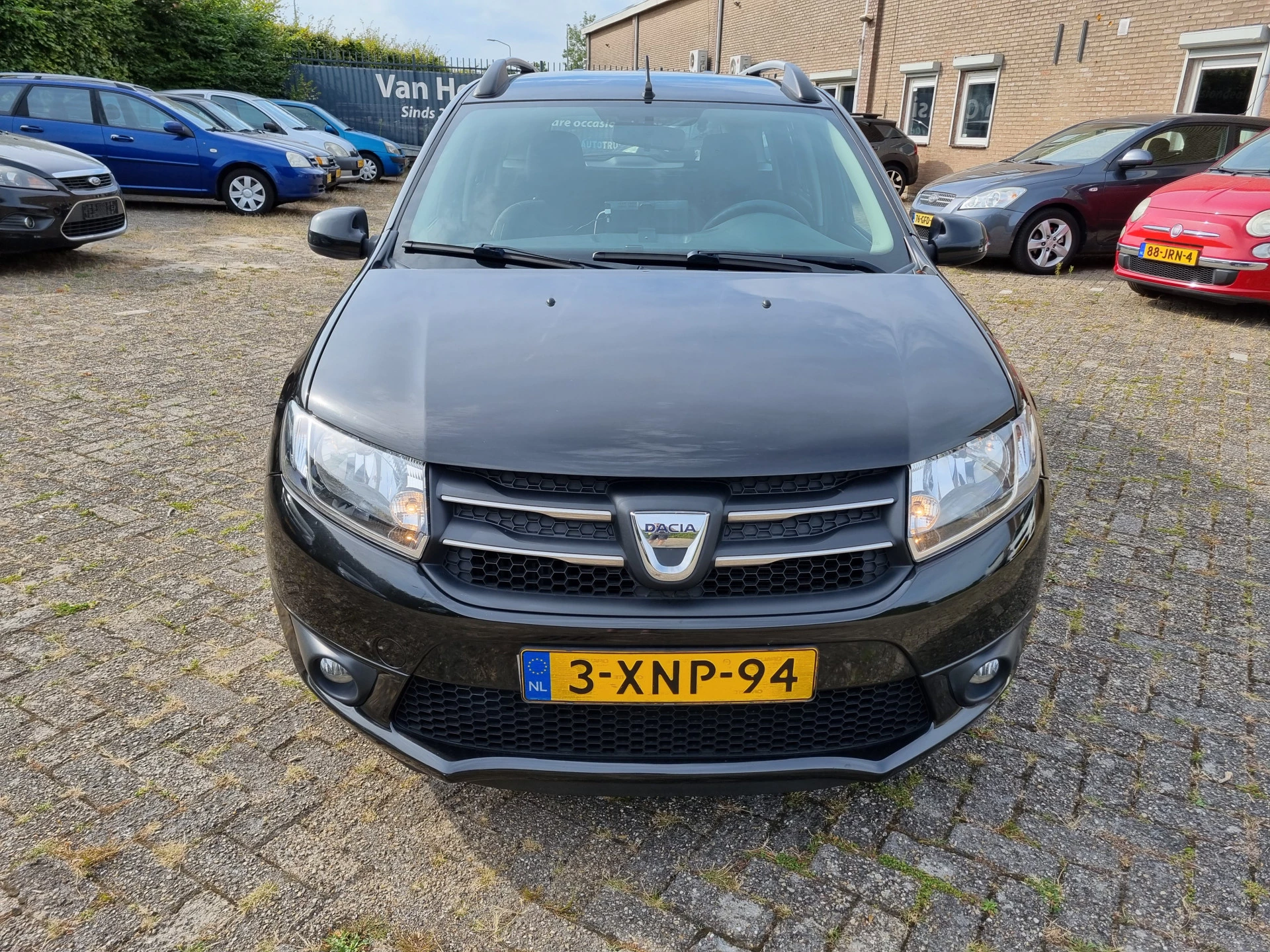 Hoofdafbeelding Dacia Logan