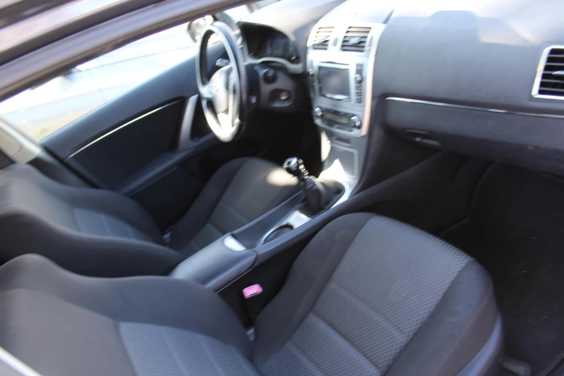Hoofdafbeelding Toyota Avensis