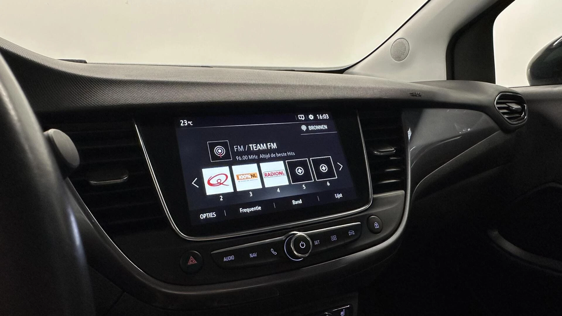 Hoofdafbeelding Opel Crossland X