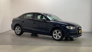 Audi A3 Limousine 30 TFSI Pro Line Navigatie Parkeersensoren DAB+ Airco