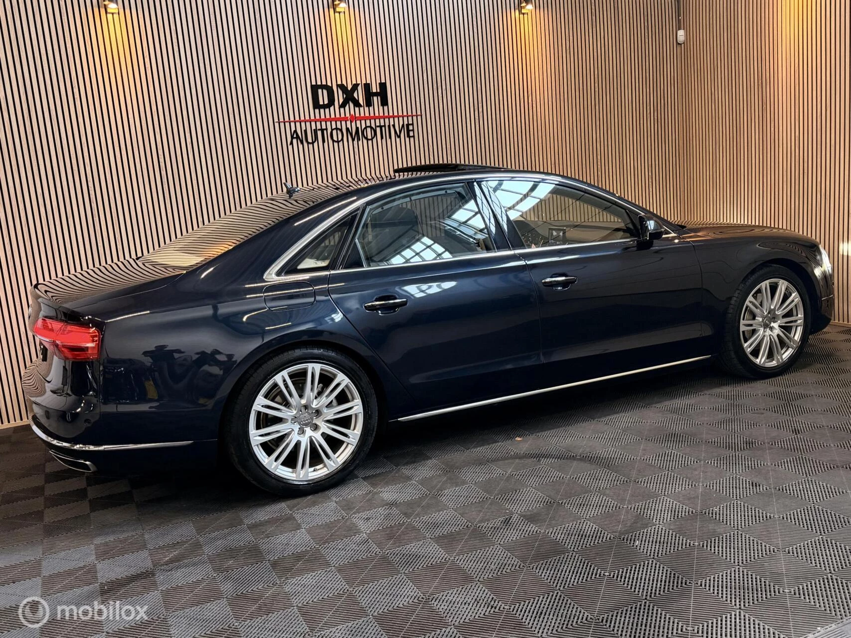Hoofdafbeelding Audi A8