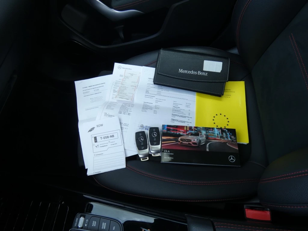 Hoofdafbeelding Mercedes-Benz CLA