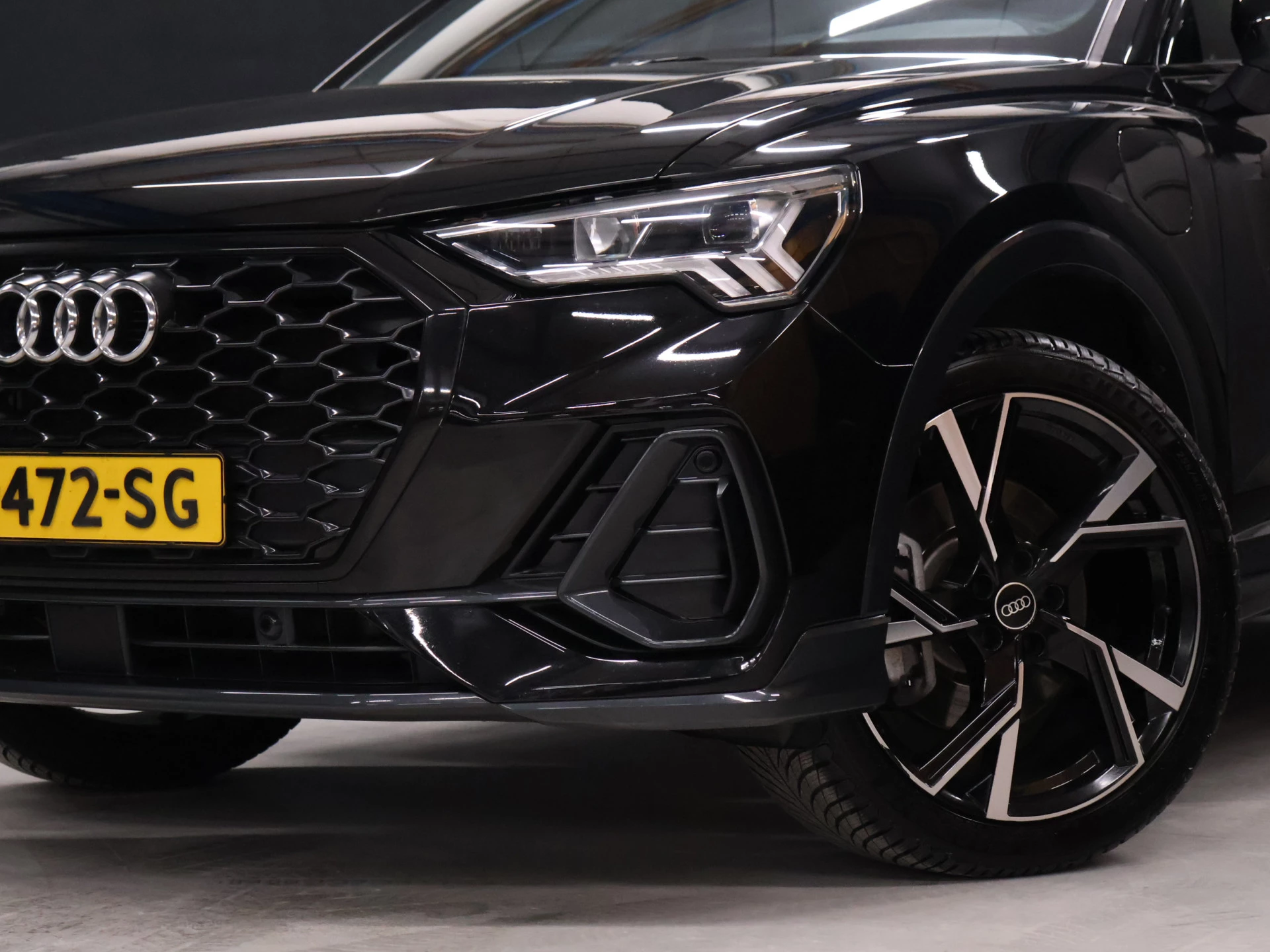 Hoofdafbeelding Audi Q3