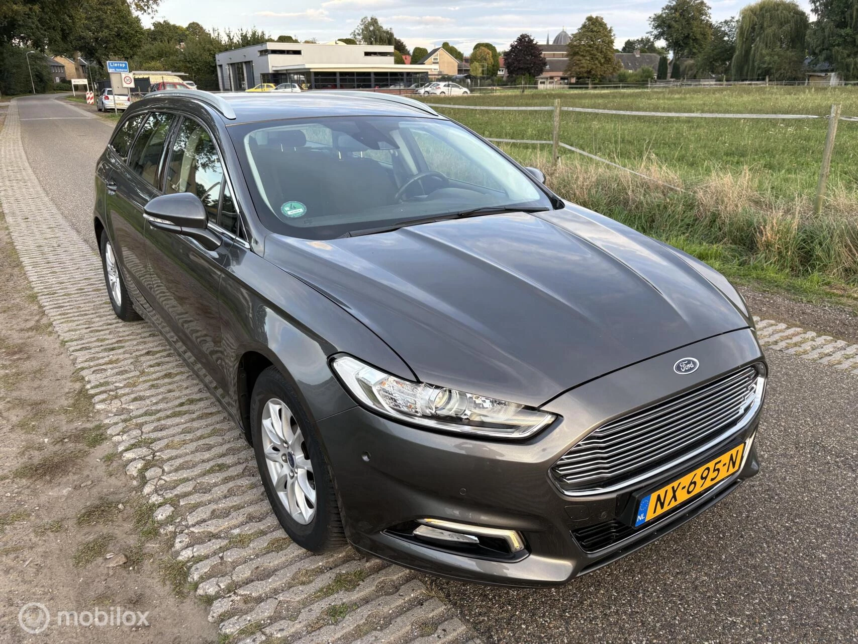 Hoofdafbeelding Ford Mondeo