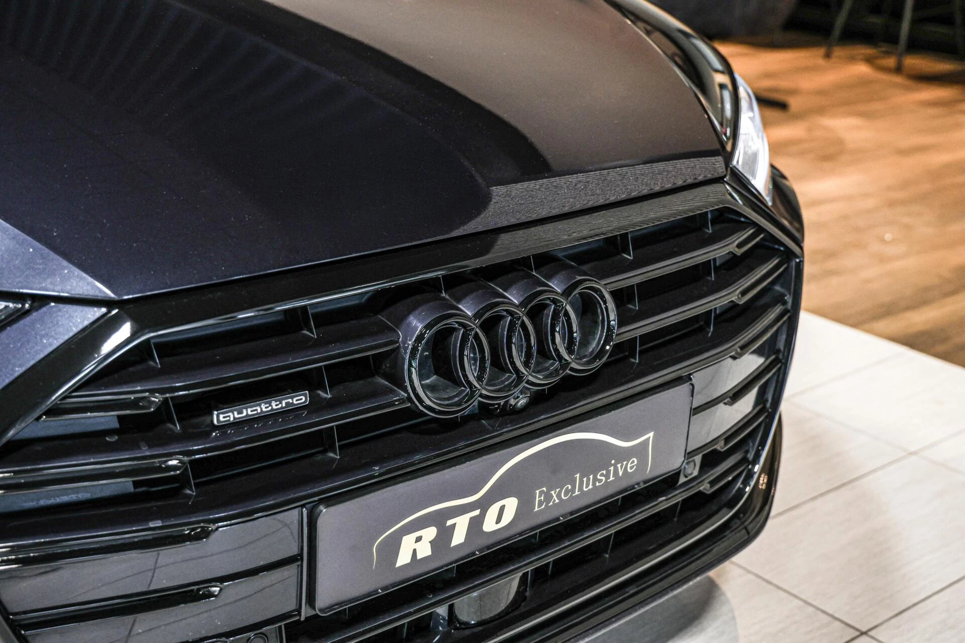 Hoofdafbeelding Audi A8